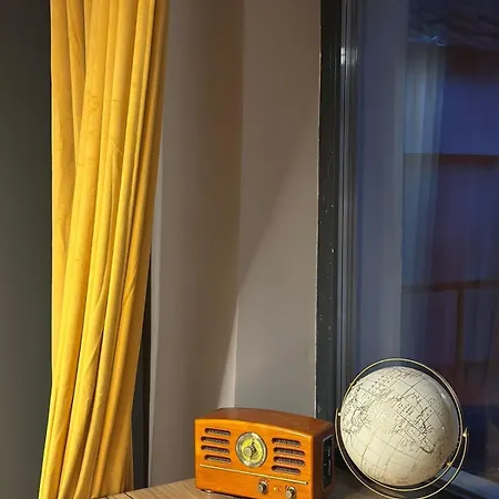 Apartment Hidden Nest *